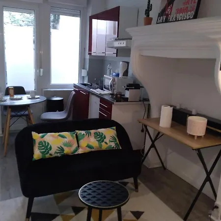 Calme Au Coeur De La De Апартаменты *